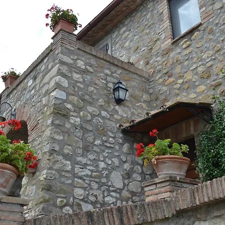 Farm stay Casale Montemoro *