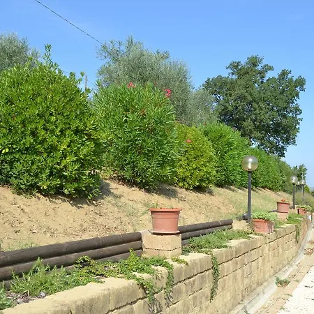 Casale Montemoro Farm stay